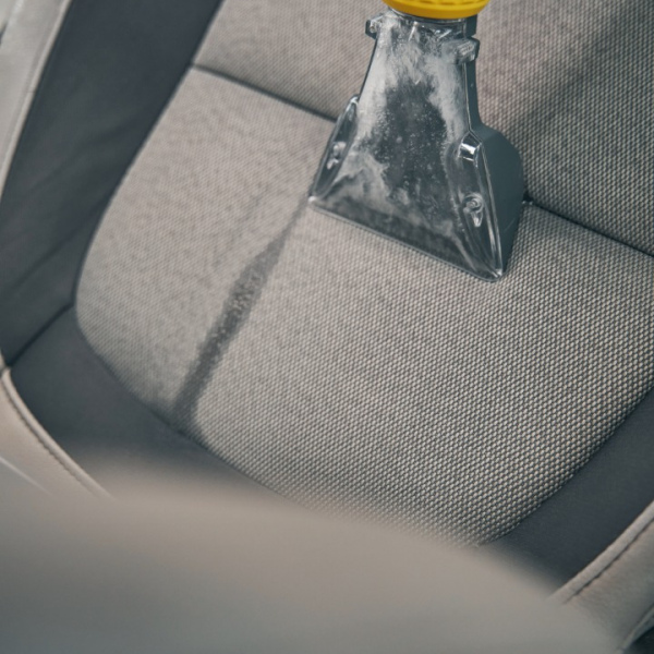 Wash & Vacuum-SUV